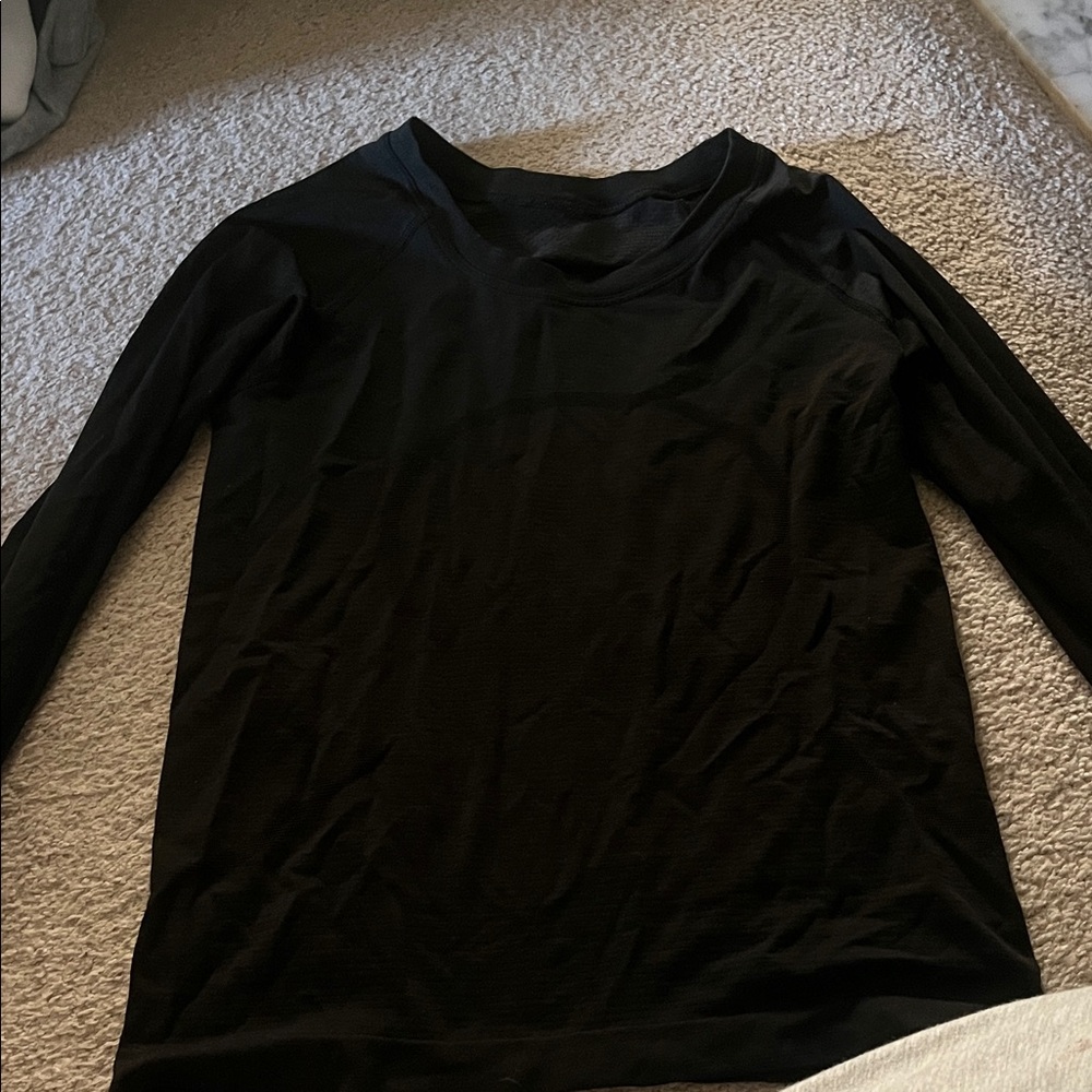 Lululemon Black Long Sleeve Top